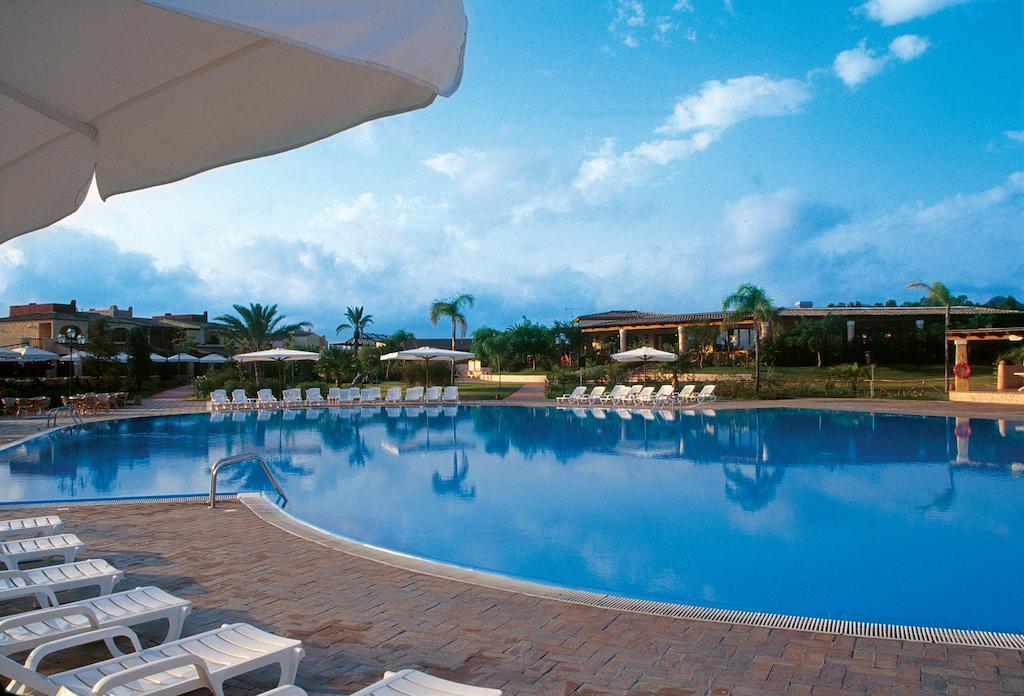 Amarestyle Igv Club Santagiusta Hotel Costa Rei Exterior photo